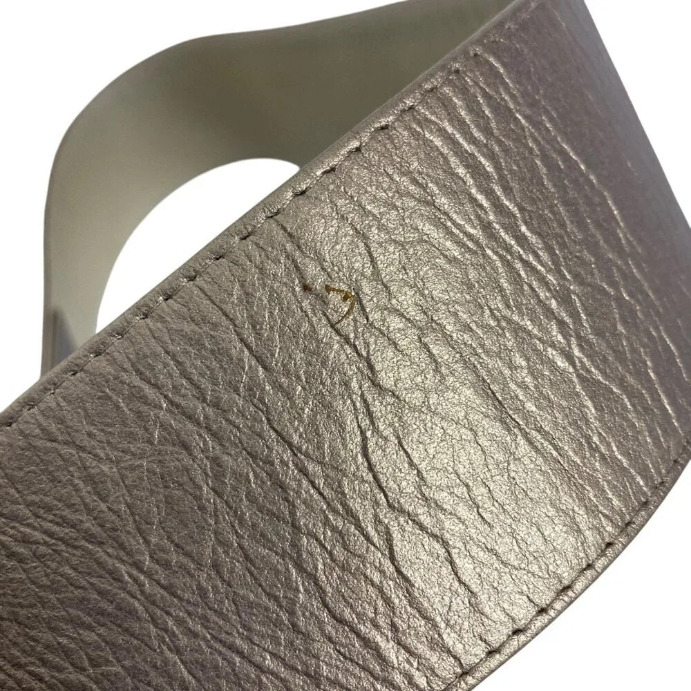 Suzi Roher Gold Leather Silver Metal Square Link Wide Belt Large Stretch